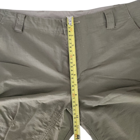 THE NORTH FACE Women’s Outdoor hiking Shorts olive green 10 - Picture 13 of 14